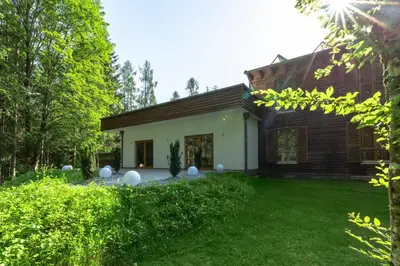 Ein Garten an der Unterkunft Sporthotel Grünau - Wimmergreuth