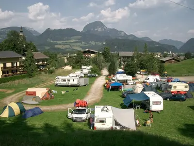 Naturlandschaft in der Nähe des Campingplatzes