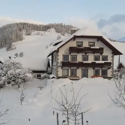 SCHWEIZER Hof