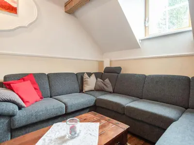 Ein Sitzbereich in der Unterkunft Alpiner Familienurlaub in Bad Mitterndorf