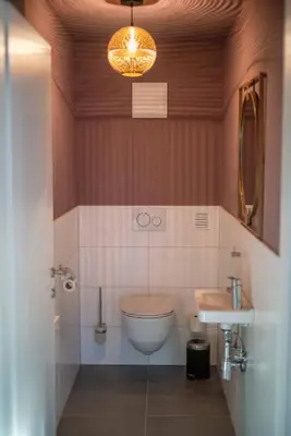 Ein Badezimmer in der Unterkunft Kaminzimmer Suite