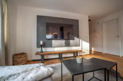 Ein Sitzbereich in der Unterkunft Kaminzimmer Suite