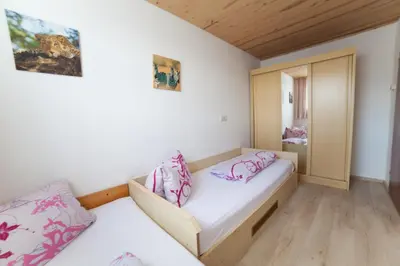 Ein Bett oder Betten in einem Zimmer der Unterkunft Haus Bucher