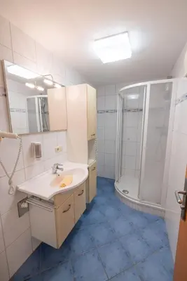 Ein Badezimmer in der Unterkunft Gästehaus Leypold