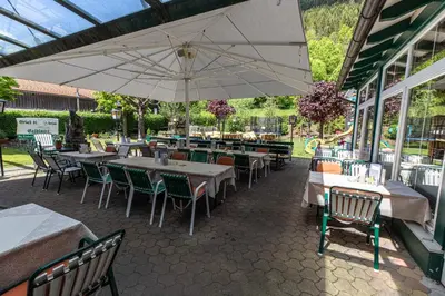 Ein Restaurant oder anderes Speiselokal in der Unterkunft Egidiwirt Murau