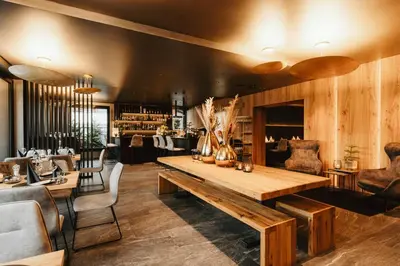 Ein Sitzbereich in der Unterkunft ALMMONTE PRÄCLARUM SUITES - Casual Boutique Hotel