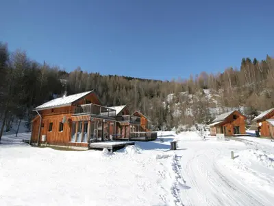 Chalet Stadl an der Mur near Ski Slopes im Winter