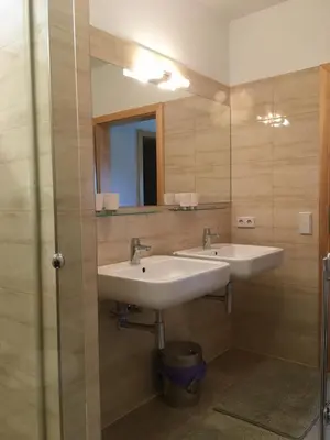 Ein Badezimmer in der Unterkunft Sonnenweg Apartments