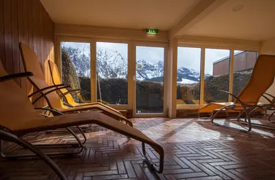 Ein allgemeiner Bergblick oder ein Berglick von der Ferienwohnung aus
