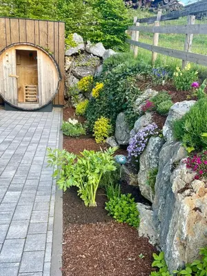 Ein Garten an der Unterkunft Traumblick Dachstein