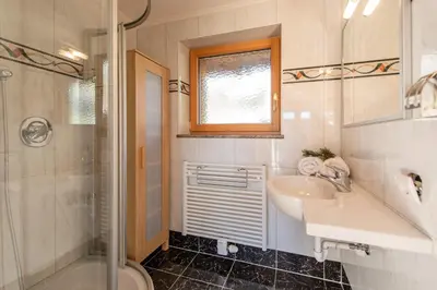 Ein Badezimmer in der Unterkunft Ferienhaus Fanni