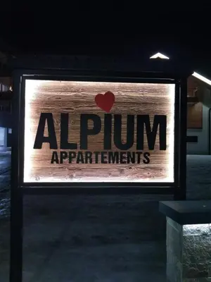 Ein Zertifikat, Auszeichnung, Logo oder anderes Dokument, das in der Unterkunft ALPIUM - Luxusappartements ausgestellt ist