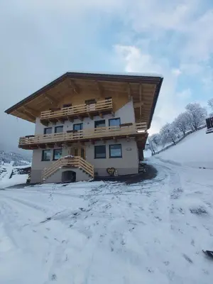 Vorderkreuzsaalgut im Winter