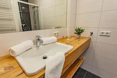 Ein Badezimmer in der Unterkunft Happy Aich 1 by Alpenidyll Apartments