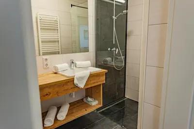 Ein Badezimmer in der Unterkunft Happy Aich 2 by Alpenidyll Apartments