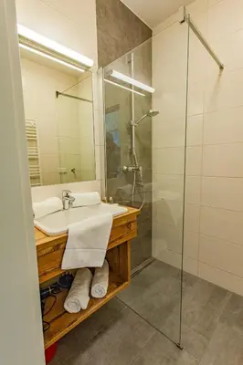 Ein Badezimmer in der Unterkunft Happy Aich 3 by Alpenidyll Apartments