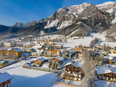 Ein allgemeiner Bergblick oder ein Berglick von der Ferienwohnung aus
