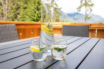 Getränke in der Unterkunft Chalet Kulmberg