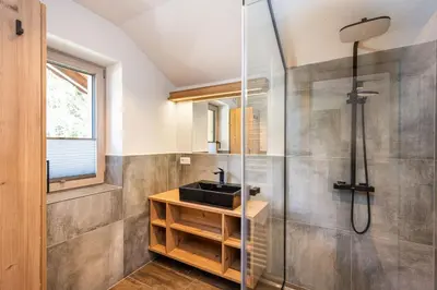 Ein Badezimmer in der Unterkunft Chalet Kulmberg