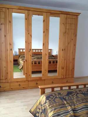 Ein Bett oder Betten in einem Zimmer der Unterkunft Haus zur Therme