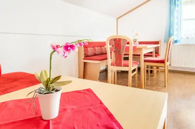 Ein Sitzbereich in der Unterkunft Obersteffengut