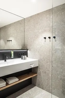 Ein Badezimmer in der Unterkunft Stadthotel Goldenes Schiff