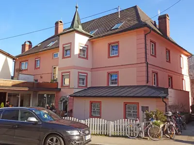 Das Gebäude in dem sich das Hotel befindet