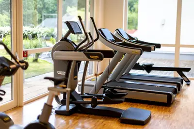 Das Fitnesscenter und/oder die Fitnesseinrichtungen in der Unterkunft Hotel Auszeit St Lambrecht