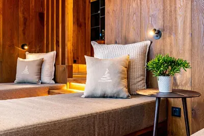 Ein Bett oder Betten in einem Zimmer der Unterkunft Hotel Fischerwirt Natur WaldSPA