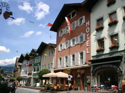 Das Gebäude in dem sich das Hotel befindet
