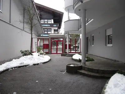 Das Gebäude in dem sich die Ferienwohnung befindet