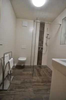 Ein Badezimmer in der Unterkunft Ferienwohnungen Holzidylle