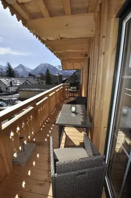 Ein allgemeiner Bergblick oder ein Berglick von der Ferienwohnung aus