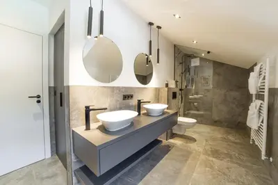 Ein Badezimmer in der Unterkunft Hotel Alpenblick