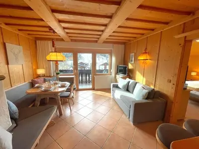 Ein Sitzbereich in der Unterkunft Bergidyll 11 by Alpenidyll Apartments