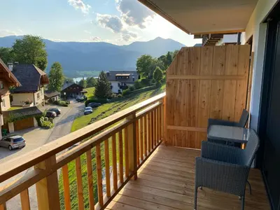 Ein allgemeiner Bergblick oder ein Berglick von der Ferienwohnung aus