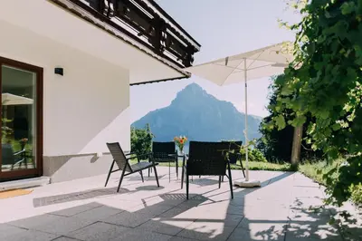Ein Patio oder anderer Außenbereich in der Unterkunft Bacherlhaus