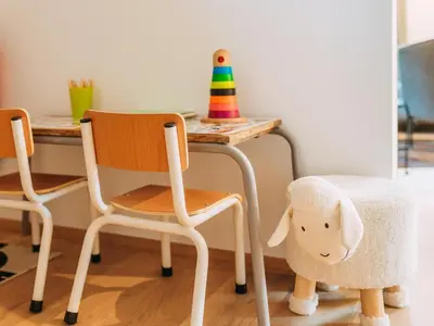 Ein Sitzbereich in der Unterkunft Chalet Norah