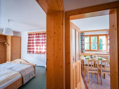 Ein Bett oder Betten in einem Zimmer der Unterkunft Pistenblick Forstau