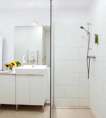 Ein Badezimmer in der Unterkunft Glück am See - Apartment mit Seezugang