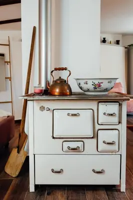 Küche/Küchenzeile in der Unterkunft Apartment Aussee- Atelier Salzherrenhof- Küche, WLAN, Netflix