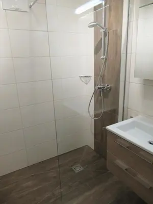 Ein Badezimmer in der Unterkunft Steinerhaus Berggasthof