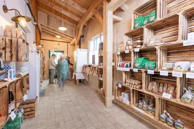 Ein Supermarkt oder andere Läden im Aparthotel oder in der Nähe