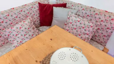 Ein Bett oder Betten in einem Zimmer der Unterkunft Ferienwohnung Sonnenkind Altaussee Ruhige Auszeit in Seenähe