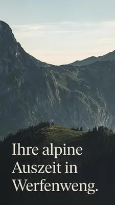 Ein allgemeiner Bergblick oder ein Berglick von des Gasthauses aus