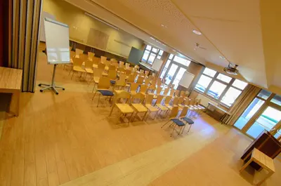 Der Geschäftsbereich oder Konferenzraum in der Unterkunft JUFA Hotel Grünau im Almtal
