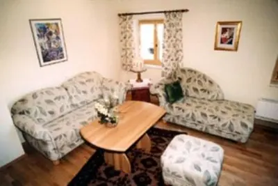 Ein Sitzbereich in der Unterkunft Ferienhaus Feuerer