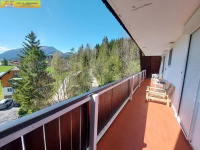 Ein allgemeiner Bergblick oder ein Berglick von der Ferienwohnung aus
