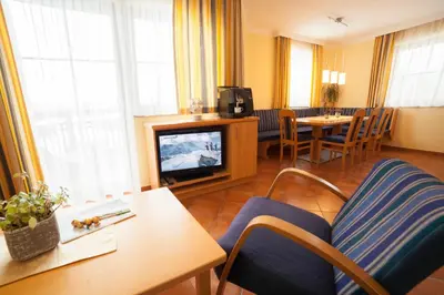 TV/Unterhaltungsangebot in der Unterkunft Appartements Höller