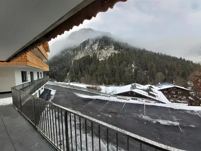 Ein allgemeiner Bergblick oder ein Berglick von der Ferienwohnung aus